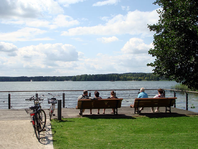 Park am Scharmützelsee in Bad Saarow, Archivaufnahme von 2010.